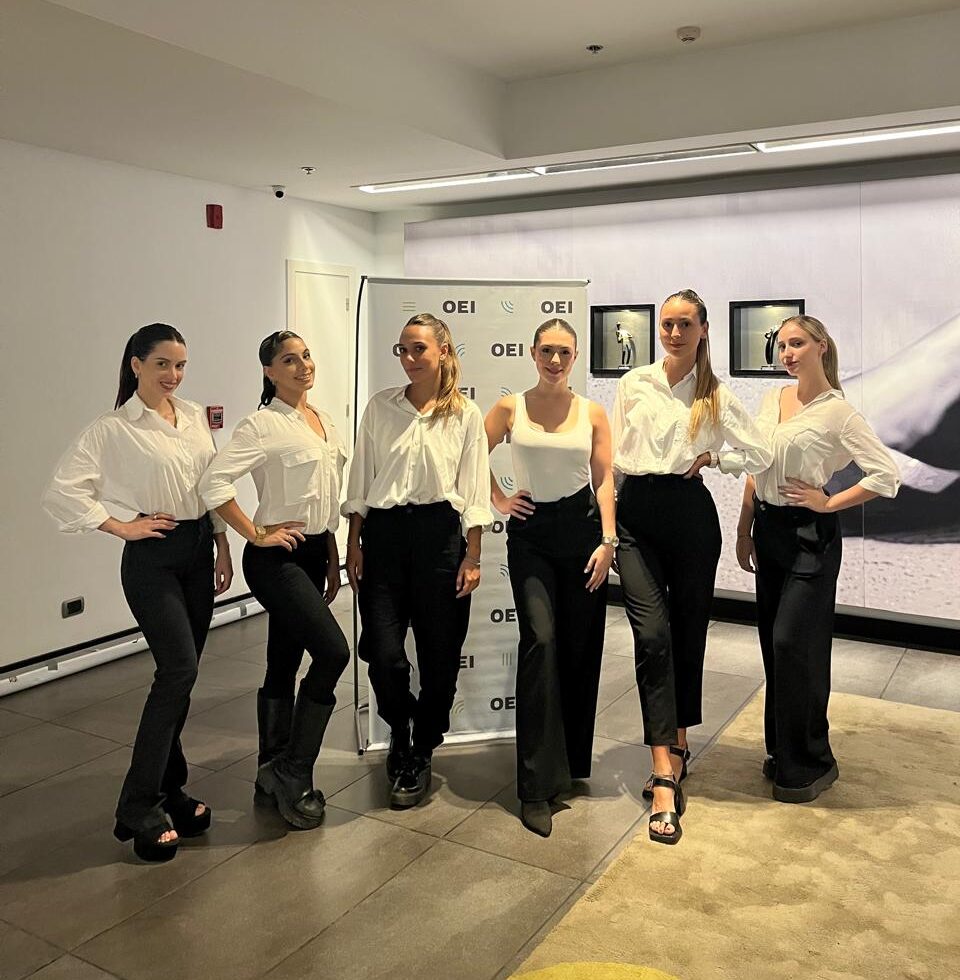 Promotoras y Modelos